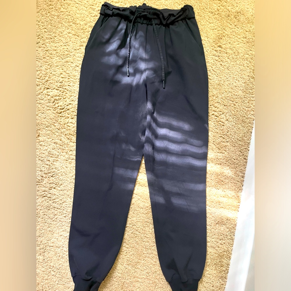 Lululemon pants